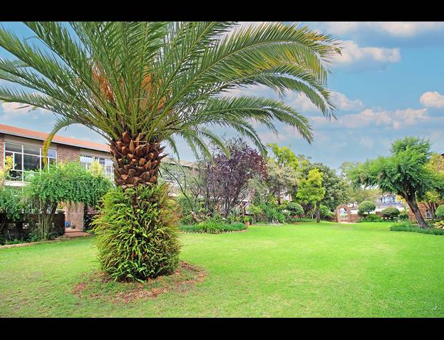 4 BEDROOM APARTMENT FOR SALE IN ST ANDREWS